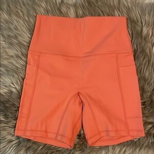 Women's High-Waisted Trailhead Shorts - Coral